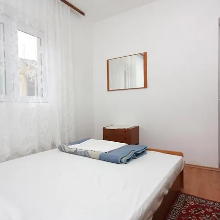 Apartment 5350b Punat